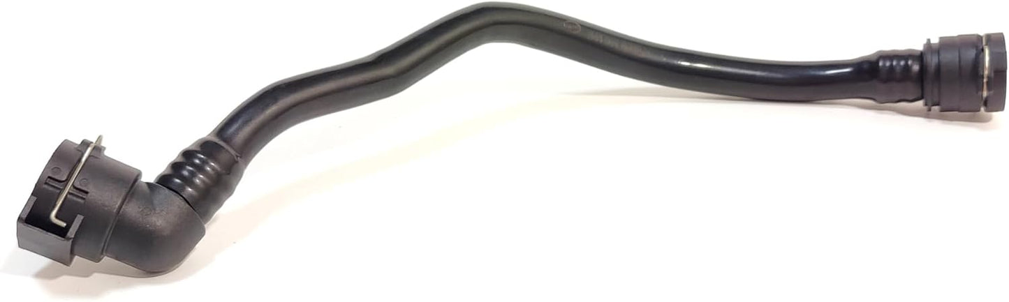 Manguera de radiador a tanque de expansion Mercedes Benz A CLA GLA GLA45