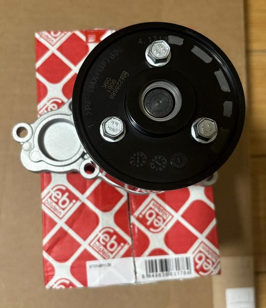 Bomba de agua BMW B38 Serie 1 2 3 4