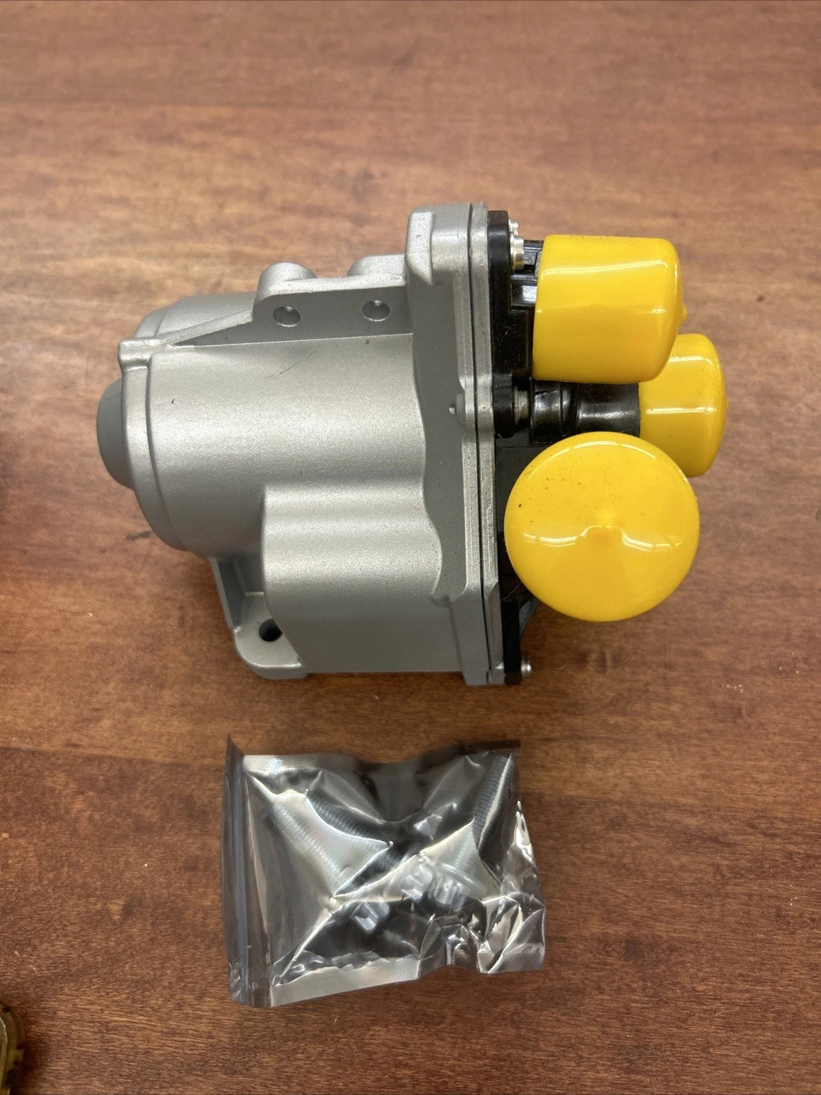 Bomba de agua BMW Serie 1  3  5 7 X3 X5 Motor N55B30